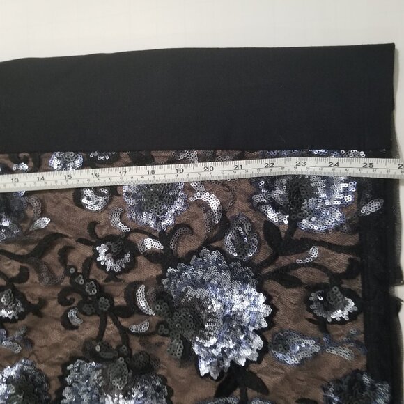 BCBG MaxAzria Pencil Skirt, Sequins Size S, like new - Picture 9 of 15